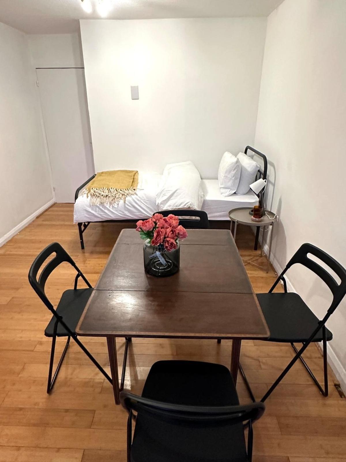 20 Min To Heathrow Apartment *