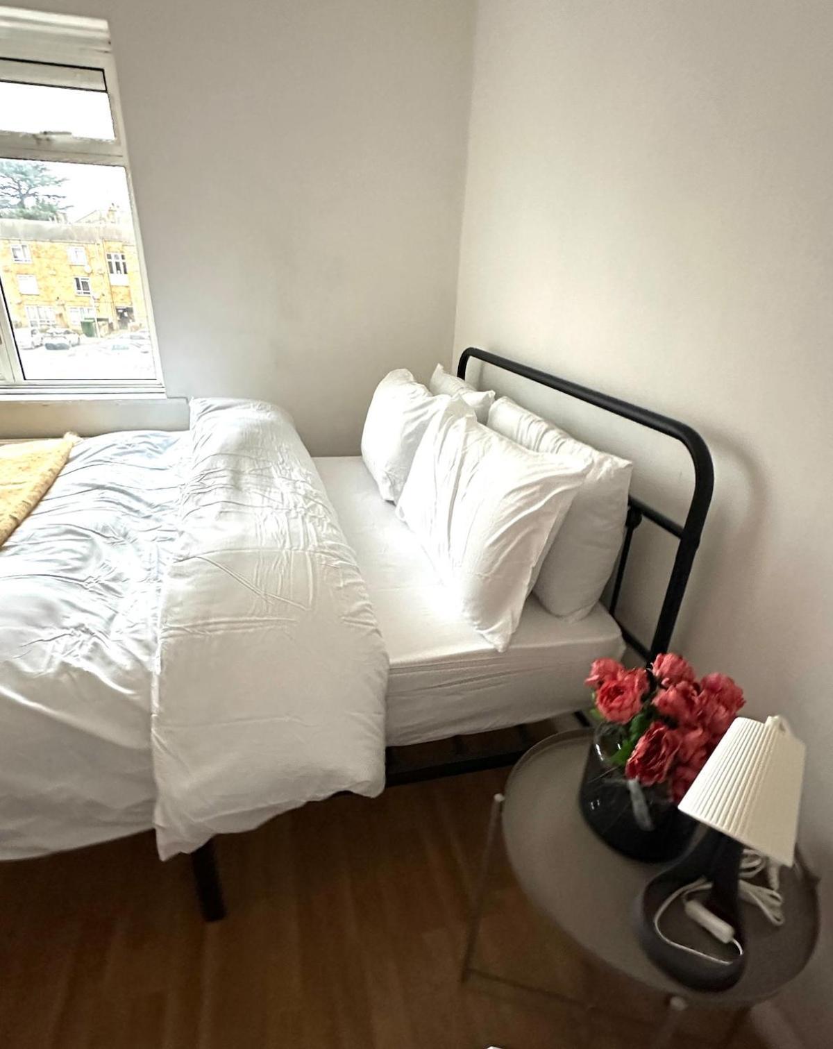 Apartment 20 Min To Heathrow *